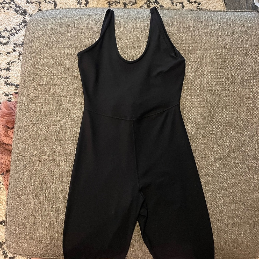 Old Navy Sleeveless PowerSoft 7/8-Length Bodysuit